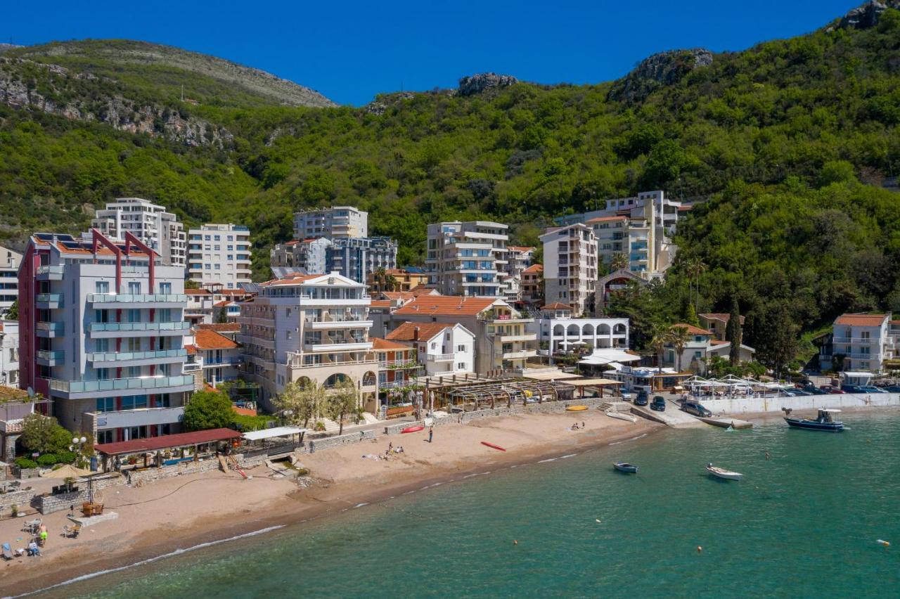 Mali Hotel Porat Budva Buitenkant foto