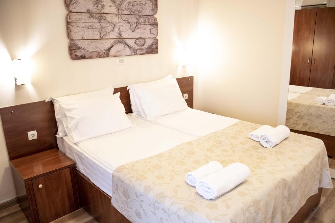 Mali Hotel Porat Budva Buitenkant foto