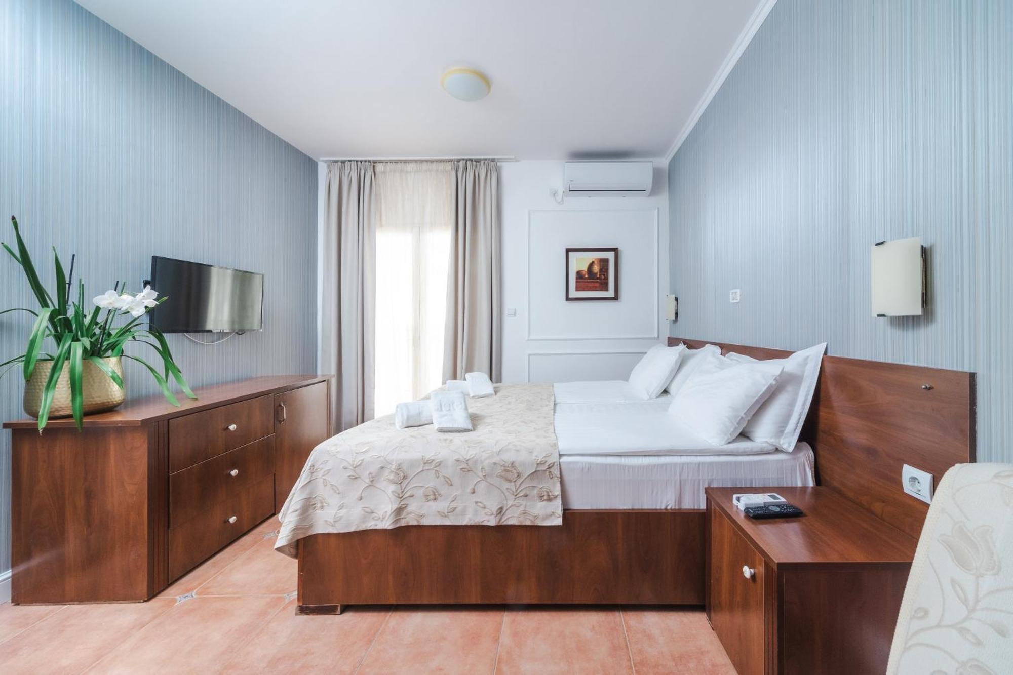 Mali Hotel Porat Budva Kamer foto